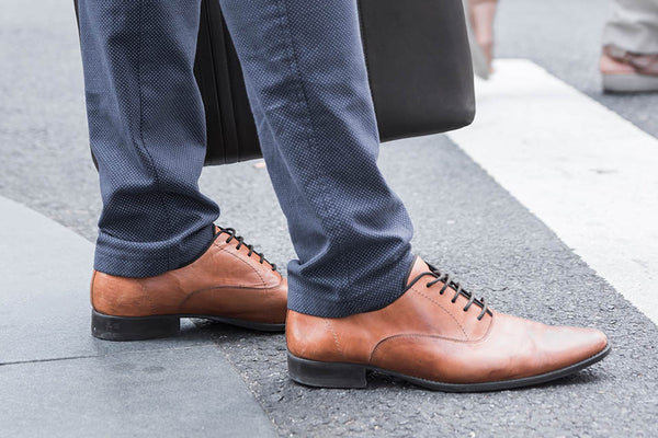Chaussures homme pour costume : comment faire son choix ?