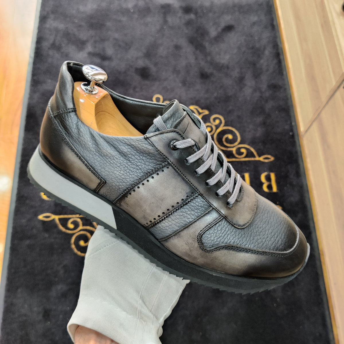 Sneakers homme cuir patiné - Leonardo